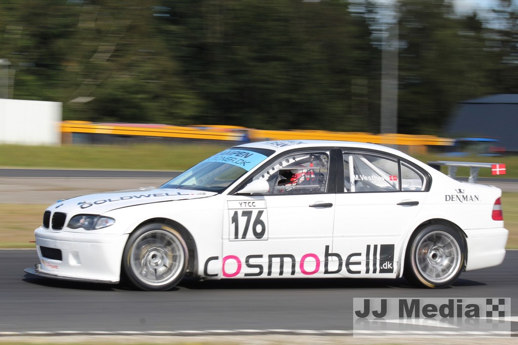 Michael Vesthave jr. – mester i Youngtimer Touring Car Challenge Division 1 2016
(Foto: JJ Media)